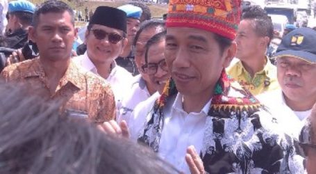 Jokowi :  Pembangunan Sekarang Harus dari Pinggir Menuju ke Tengah