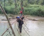 Jatuh ke Sungai Akibat Jembatan Tali Putus, Bocah 6 Tahun di Berawang Dewal Belum Ditemukan