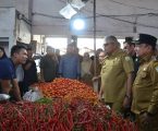 Ke Aceh Tengah, Pj Gubernur Tinjau Pasar dan Bahas Pengendalian Inflasi